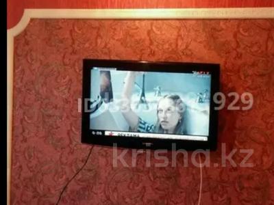 Аренда квартир в Западно-Казахстанской обл.: 2-комнатная квартира · 50 м² · 1/5 этаж · помесячно, Гагарина — С. Ескалиева / Назарбаева за 200 000 〒 2-комнатная квартира · 50 м² · 1/5 этаж · помесячно, Гагарина — С. Ескалиева / Назарбаева за 200 000 〒 в Уральске