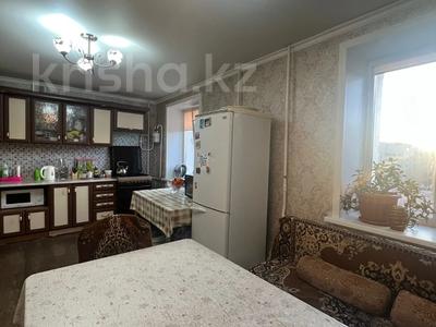 5-комнатная квартира, 128 м², 4/5 этаж, Казахстанской правды за 39.5 млн 〒 в Петропавловске