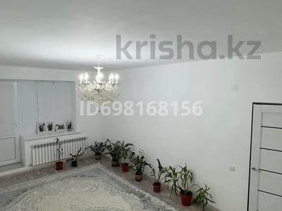 2-комнатная квартира · 60.8 м² · 1/3 этаж, Ал-фараби 1 за 16 млн 〒 в Кульсары