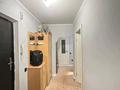2-комнатная квартира · 52 м² · 5/9 этаж, мкр 4 3 — 4мкр жаксы мкр орналаскан садик Алтындар школа Бари жакын за 17.9 млн ₸ в Уральске — фото 3
