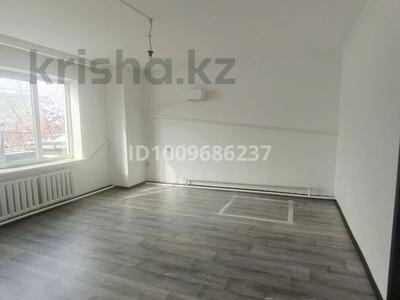 Отдельный дом · 3 комнаты · 120 м² · 10 сот., Наурыз 85 за 350 000 〒 в Кыргауылдах