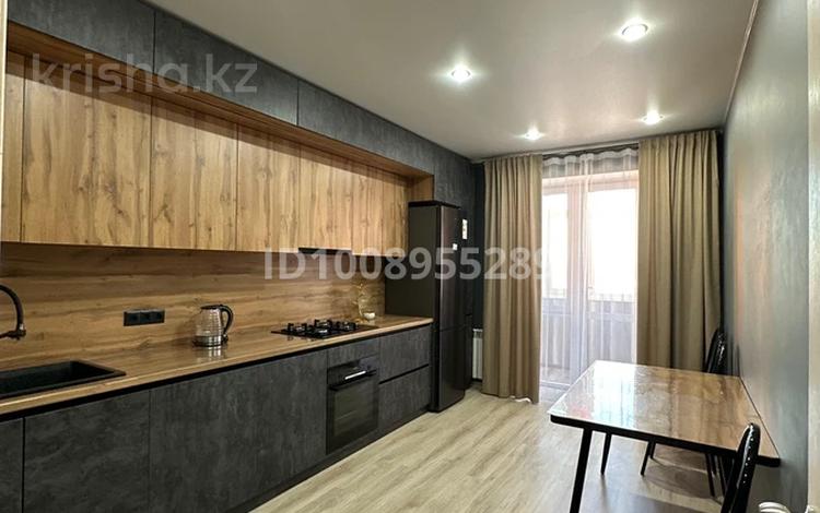 2-комнатная квартира · 66 м² · 5/10 этаж, Микрорайон Береке за 290 000 ₸ в Костанае — фото 2