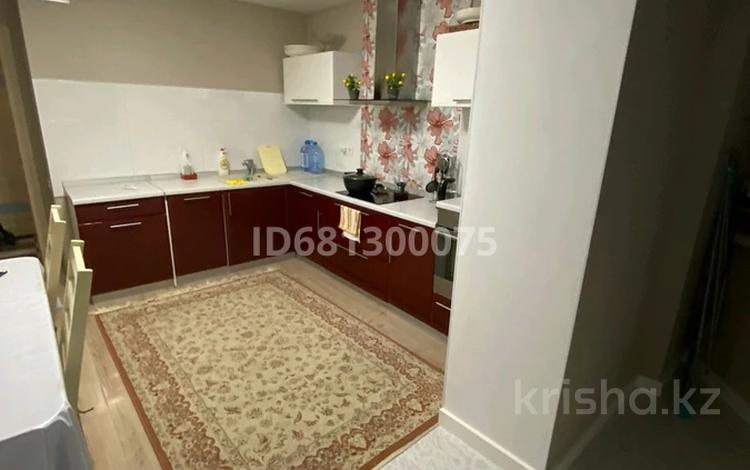 2-комнатная квартира · 65 м² · 17/18 этаж, Боталы 26 за 250 000 ₸ в Астане, Сарыарка р-н — фото 2