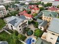 Отдельный дом · 13 комнат · 675.3 м² · 10 сот., Пр. Д.Кунаева 1 за 390 млн ₸ в Шымкенте, Аль-Фарабийский р-н