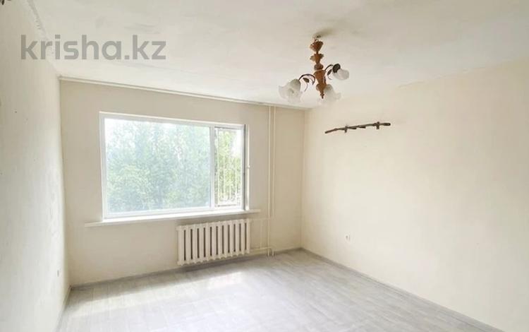 3-комнатная квартира · 65 м² · 9/10 этаж, Камзина 350 за 21.7 млн ₸ в Павлодаре — фото 2
