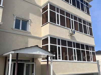 4-комнатная квартира, 153 м², 3/3 этаж, Кашаганова за 47 млн 〒 в Таразе