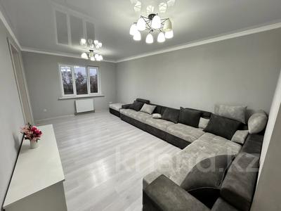 3-комнатная квартира · 65 м² · 5/10 этаж, мкр Хан Тенгри, кенесары хана 54/21 за 54 млн 〒 в Алматы, Бостандыкский р-н
