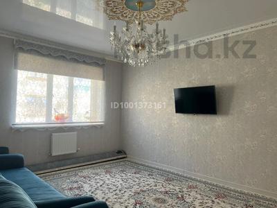 2-бөлмелі пәтер · 70.2 м² · 1/3 қабат, мкр Самал, Адгама Каримова 117, бағасы: 250 000 ₸ в Атырау