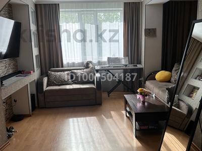 Продажа квартир в Павлодарской обл.: 3-комнатная квартира · 117 м² · 4/5 этаж, Муткенова — БЦ Смарт через дорогу за 22.2 млн 〒 3-комнатная квартира · 117 м² · 4/5 этаж, Муткенова — БЦ Смарт через дорогу за 22.2 млн 〒 в Павлодаре