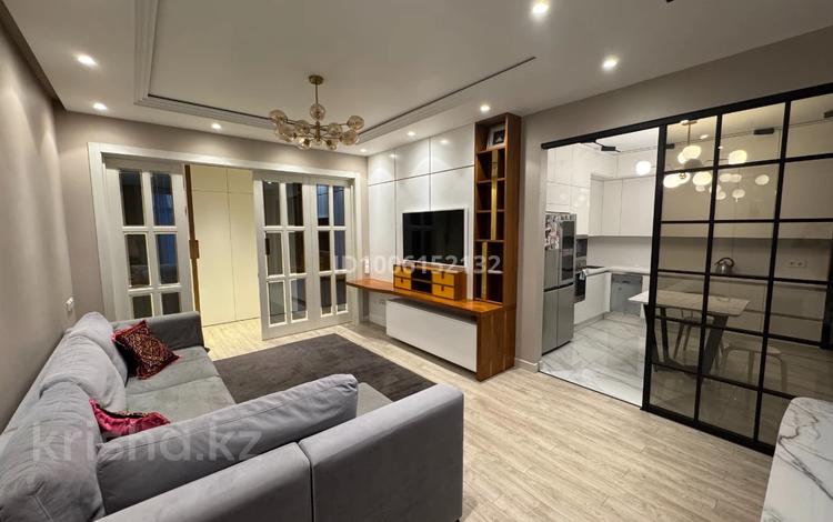 3-бөлмелі пәтер · 100 м² · 8/12 қабат, Пр.Тайманова 48, бағасы: 90 млн ₸ в Атырау — фото 2