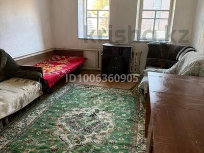 Отдельный дом · 3 комнаты · 75 м², мкр Айгерим-1 137 — Наби 137 за 200 000 〒 в Алматы, Алатауский р-н