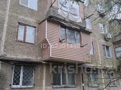 3-комнатная квартира · 60 м² · 2/5 этаж, Айбергенова 5 А за 30 млн 〒 в Шымкенте, Аль-Фарабийский р-н