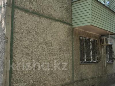 2-комнатная квартира · 46 м² · 1/5 этаж, мкр Тастак-3, Туркебаева 38 за 31.5 млн ₸ в Алматы, Алмалинский р-н