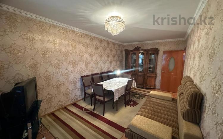 1-комнатная квартира, 31.8 м², 4/5 этаж, Гагарина за 13.5 млн 〒 в Шымкенте, Абайский р-н — фото 2