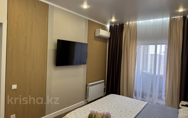 1-комнатная квартира · 45 м² · 3/12 этаж, мкр Нурсат 2, ул Аргынбекова 29/6 — Акимат, Туркестан Сарай, Нургазы клиника за 16 000 ₸ в Шымкенте, Каратауский р-н — фото 58