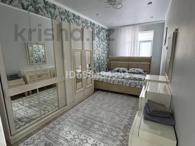 2-комнатная квартира · 67 м² · 12/12 этаж, 19-й мкр, 19 мкрн 5 за 350 000 ₸ в Актау