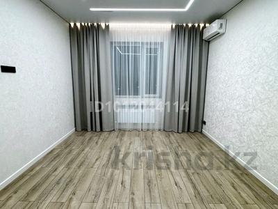 2-комнатная квартира · 71 м² · 6/9 этаж, Молдагуловой 5/4 за 39.8 млн ₸ в Уральске