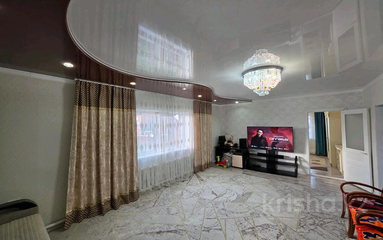Жеке үй · 4 бөлме · 126.6 м² · 10 сот., Момышулы 29/1, бағасы: 41 млн ₸ в Усть-Каменогорске — фото 2