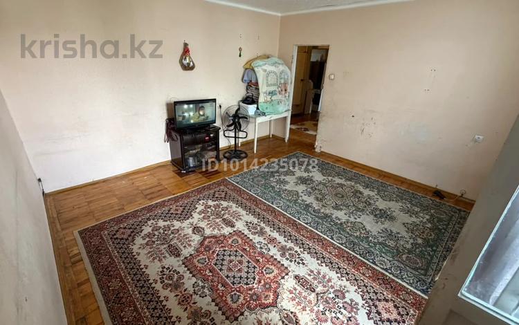3-бөлмелі пәтер · 62 м² · 9/10 қабат, Степной 4 ш/а. 4, бағасы: 21 млн ₸ в Караганде, Казыбек би р-н — фото 2