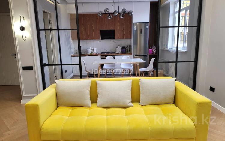 2-комнатная квартира · 70 м² · 8/10 этаж, мкр Нурсая, Абулхайыр хана 51а за 39.9 млн ₸ в Атырау — фото 12