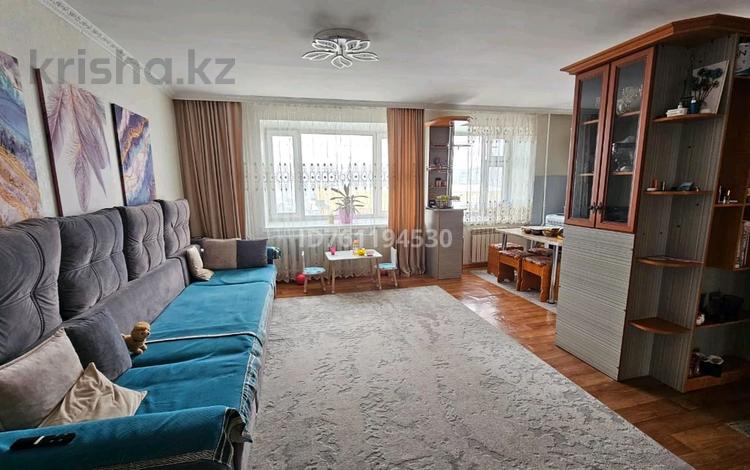 4-бөлмелі пәтер · 80 м² · 8/9 қабат, Шакерима 15 — Кабанбай Батыра, бағасы: 35 млн ₸ в Семее — фото 18