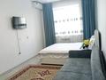 1-комнатная квартира, 40 м², 2/7 этаж посуточно, 11 улица 14/2 за 8 000 〒 в Туркестане — фото 3