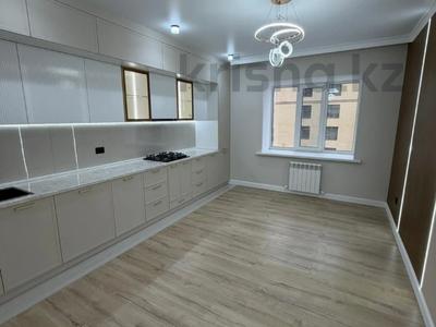 2-комнатная квартира · 76 м² · 5/9 этаж, мкр. Алтын орда 54 за 33 млн 〒 в Актобе