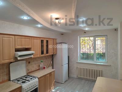 1-комнатная квартира · 52 м² · 1/5 этаж, мкр Думан-2 5 за 280 000 〒 в Алматы, Медеуский р-н