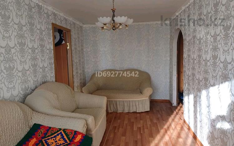 2-комнатная квартира, 43 м², 2/2 этаж, Кердищева за 9 млн 〒 в Акколе — фото 2