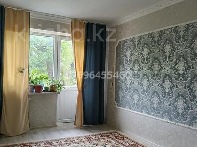 2-бөлмелі пәтер, 47 м², 2/5 қабат, Момышұлы 62-45 — 22 школа, бағасы: 9 млн 〒 в Кентау