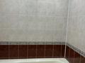 3-бөлмелі пәтер · 65 м² · 3/5 қабат, 4 ш/а 11, бағасы: 160 000 ₸ в Уральске, мкр 4 — фото 13