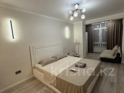 1-бөлмелі пәтер · 37 м² · 1/9 қабат, Карасай батыра 345 — Варламова, бағасы: 17 000 ₸ в Алматы, Алмалинский р-н