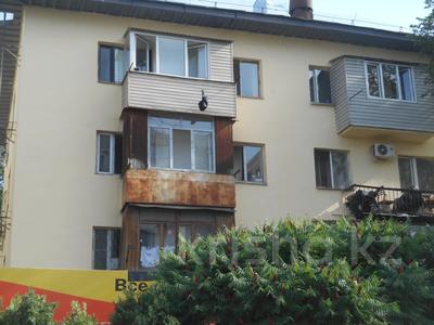 Аренда квартир в Алматы: 2-комнатная квартира · 42 м² · 2/4 этаж, Ауэзова — Бухар Жирау ( Ботанический Бульвар ) за 170 000 〒 2-комнатная квартира · 42 м² · 2/4 этаж, Ауэзова — Бухар Жирау ( Ботанический Бульвар ) за 170 000 〒 в Алматы, Бостандыкский р-н