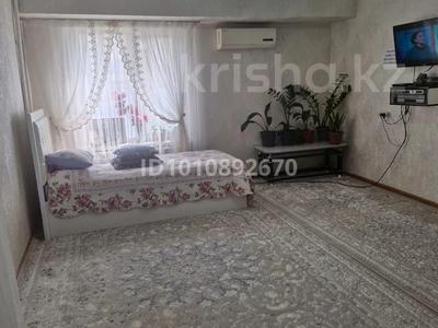1-бөлмелі пәтер · 48 м² · 2/12 қабат, Кабанбай батыра 10, бағасы: 20 млн ₸ в Шымкенте, Аль-Фарабийский р-н