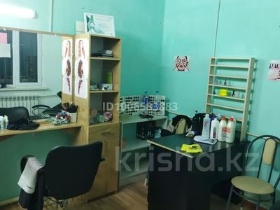 Салоны красоты · 15 м² за 2.5 млн 〒 в Таразе, мкр Аса