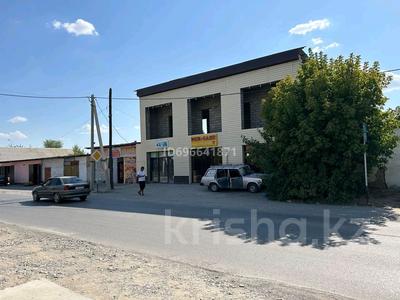 Магазин. Үй, ғимарат(2қабатты) · 300 м² за 36 млн 〒 в Туркестане