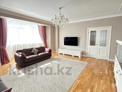 Отдельный дом · 5 комнат · 245 м², мкр Казахфильм за 1.6 млн 〒 в Алматы, Бостандыкский р-н