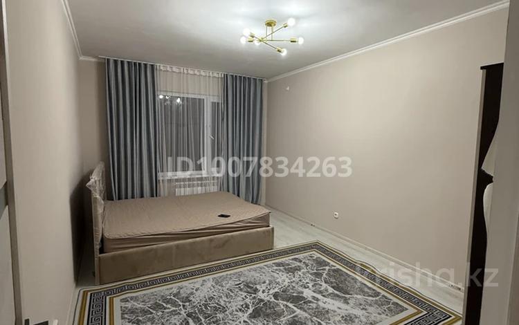 1-комнатная квартира · 42 м² · 13/15 этаж, мкр Туран , Мкр. Туран 2 за 150 000 〒 в Шымкенте, Каратауский р-н — фото 2