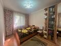 3-бөлмелі пәтер · 65 м² · 2/9 қабат, Республики 30/2, бағасы: 28 млн ₸ в Караганде, Казыбек би р-н — фото 2
