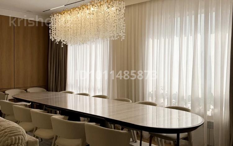 4-бөлмелі пәтер · 164 м² · 6/7 қабат, Мкр. Алтын орда 51В, бағасы: 125 млн ₸ в Актобе — фото 2