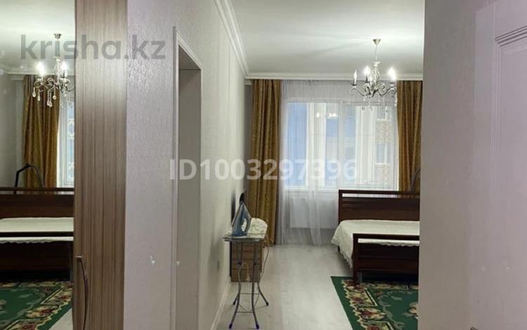 1-бөлмелі пәтер · 55 м² · 9/15 қабат, Калибек Куанышбаев, 15/2, бағасы: 12 000 〒 в Астане, Сарайшык р-н — фото 2