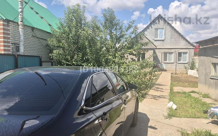 Отдельный дом · 3 комнаты · 90 м² · 6.5 сот., Евразийская — Коняхина за 30 млн 〒 в Уральске — фото 2