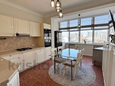 4-бөлмелі пәтер · 150 м² · 4/7 қабат, Хаджи Мукана 39 — Аль Фараби, бағасы: 1 млн ₸ в Алматы, Медеуский р-н