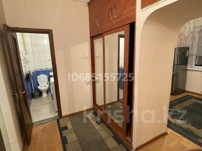 1-комнатная квартира · 40 м² · 2/9 этаж, мкр Аксай-3 26 за 200 000 ₸ в Алматы, Ауэзовский р-н