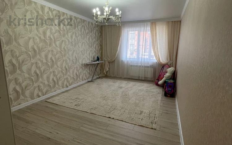 2-бөлмелі пәтер · 77 м² · 2/5 қабат, мкр. Алтын орда, бағасы: 33 млн ₸ в Актобе — фото 2