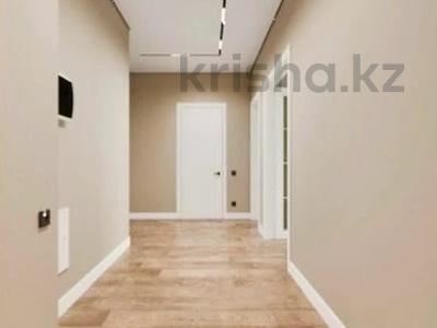 3-бөлмелі пәтер · 85 м² · 8/9 қабат, Аль-Фараби 46/20, бағасы: 43 млн ₸ в Астане, Есильский р-н