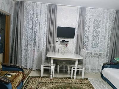 Продажа квартир в Актюбинской обл.: 1-комнатная квартира · 33.2 м² · 1/2 этаж, мкр Жилгородок, Гагарина — Тургенева и Махамбетова за 7.5 млн 〒 1-комнатная квартира · 33.2 м² · 1/2 этаж, мкр Жилгородок, Гагарина — Тургенева и Махамбетова за 7.5 млн 〒 в Актобе