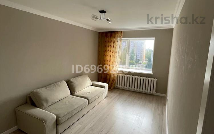 2-комнатная квартира, 43 м², 5/10 этаж, Абылай хана 49/3 — Мусрепова