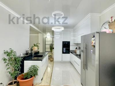 3-бөлмелі пәтер · 100 м² · 6/18 қабат, Навои 208 — Торайгырова, бағасы: 79 млн ₸ в Алматы, Бостандыкский р-н