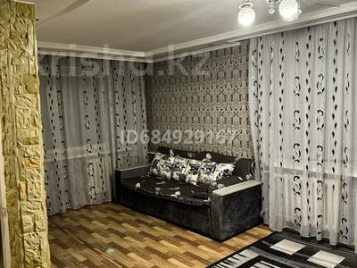1-комнатная квартира, 30 м², 3/5 этаж помесячно, Найманбаева 155 за 130 000 〒 в Семее